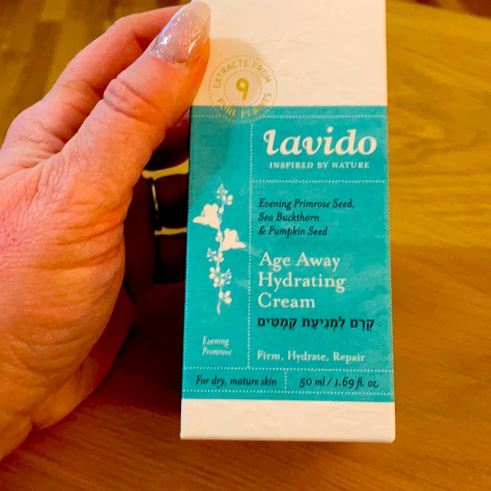 Lavido age away hydrating cream